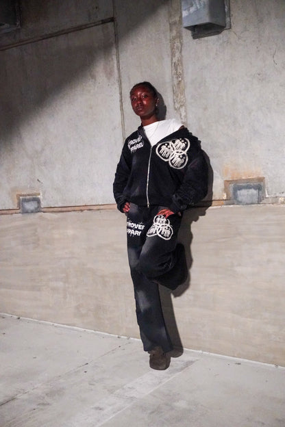 Introvert V2 Zip Up Black